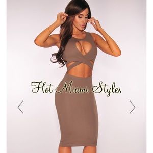 Hot Miami Styles Taupe Crisscross Peep Hole Dress